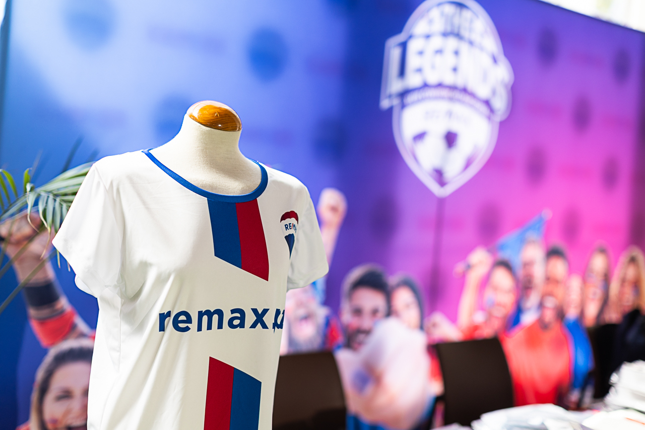 T'shirt Equipamento RE/MAX